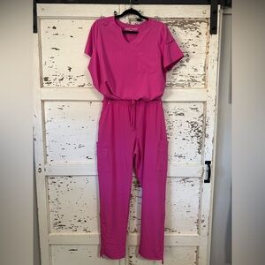 Easy Stretch Flirt Pink Set LARGE Never Worn Cute detail on bottoms